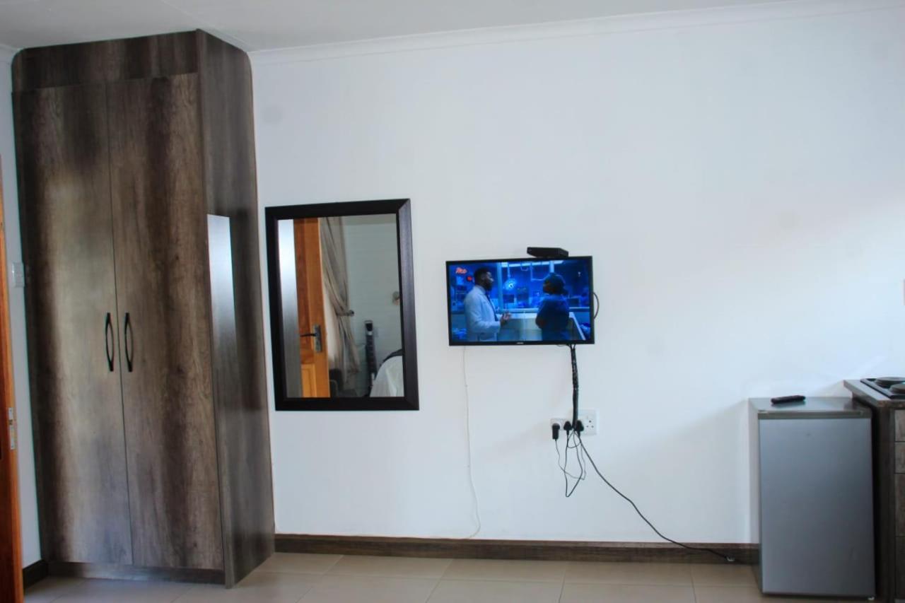 Tranquility Guesthouse Standerton 외부 사진